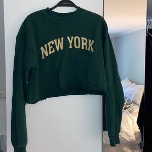 💋2 for $15💋cropped NEW YORK crewneck